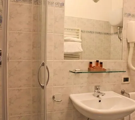 Il Villino 3* ローマ