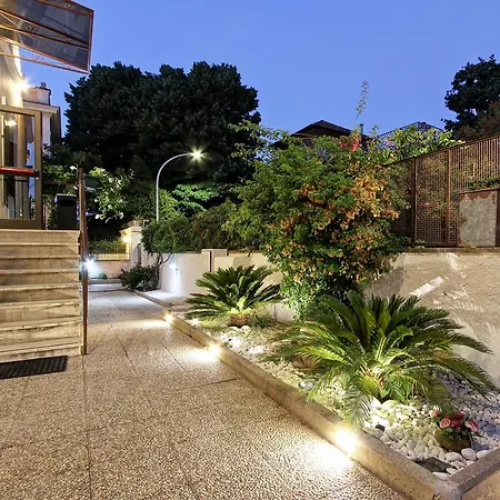 Il Villino 3* Roma